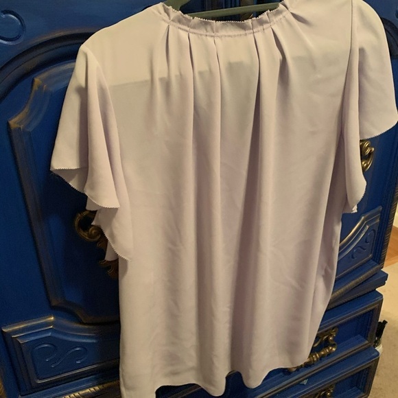 ⭐️Chelsea28 Nordstrom Lavender Delicate Blouse NWT - Picture 3 of 3